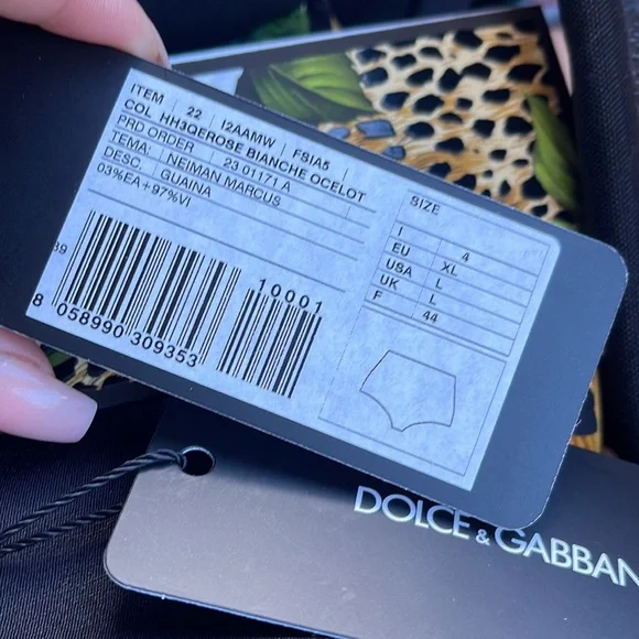 Dolce and Gabbana - Picture 3 of 5